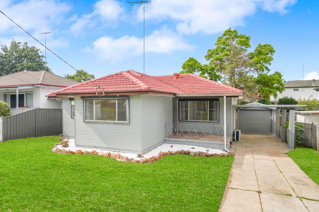 24 Reddan Ave, Penrith, NSW 2750
