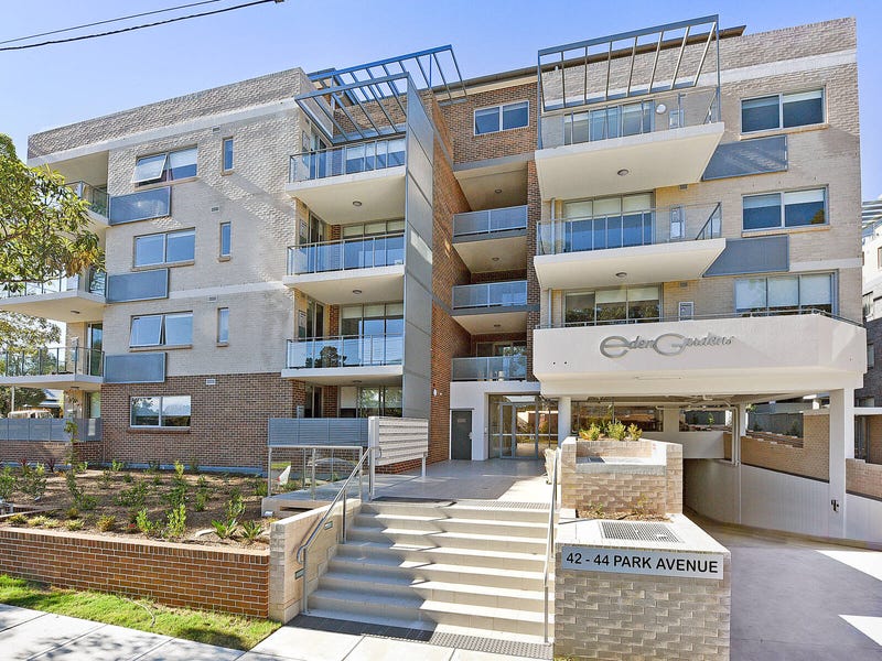 104/42-44 Park Ave, Waitara, NSW 2077