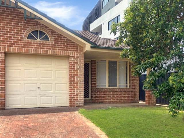 2/39 BARBER AVE, PENRITH, NSW 2750