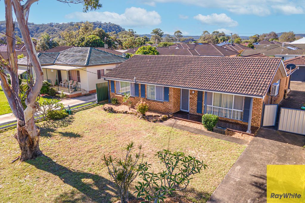 1 NOWACK AVE, UMINA BEACH, NSW 2257