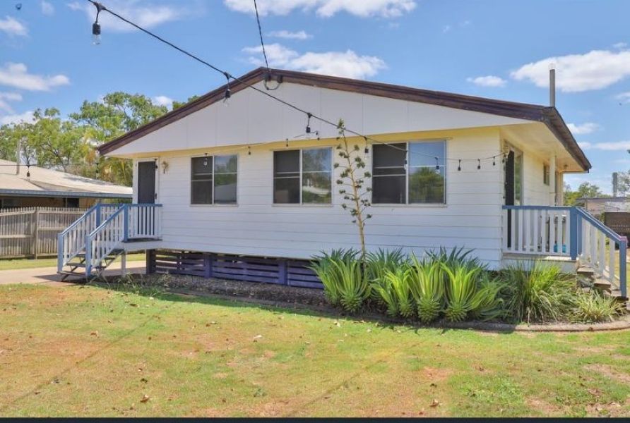 16 Watkins St, Moranbah, QLD 4744