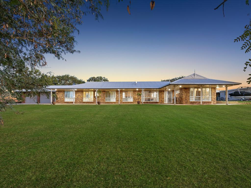 117 Retschlag Rd, Haigslea, QLD 4306