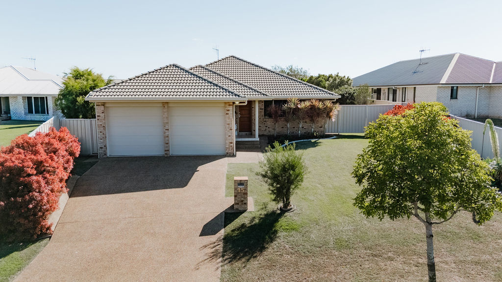 15 Hallii St, Ashfield, QLD 4670