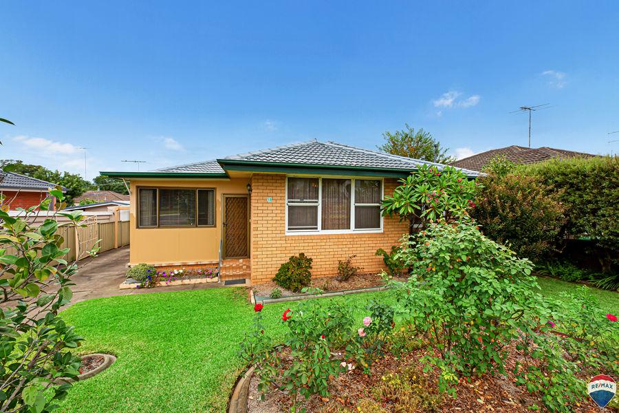 16 Mitchell St, South Penrith, NSW 2750