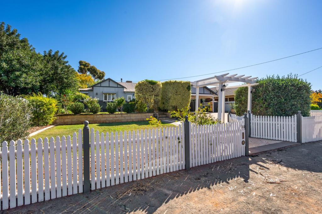 30 Lewis St, Lamington, WA 6430