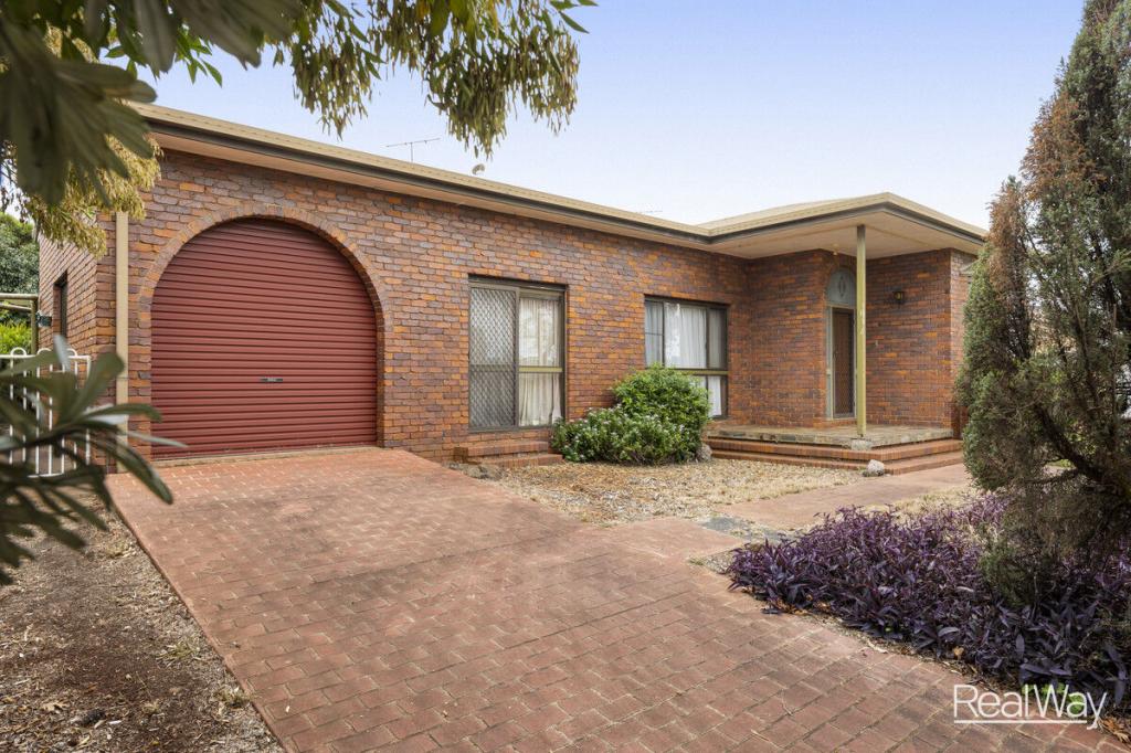13 Lemway Ave, Kearneys Spring, QLD 4350