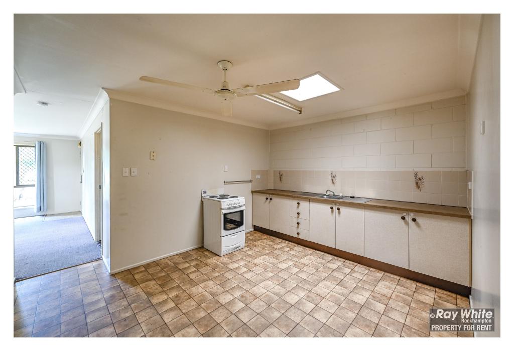 32a Chalmers St, Norman Gardens, QLD 4701