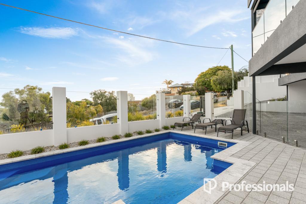 4/20 May St, Scarborough, WA 6019