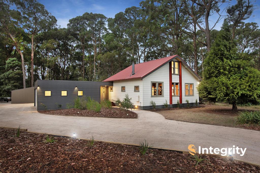 313 Kinglake-Glenburn Rd, Kinglake, VIC 3763