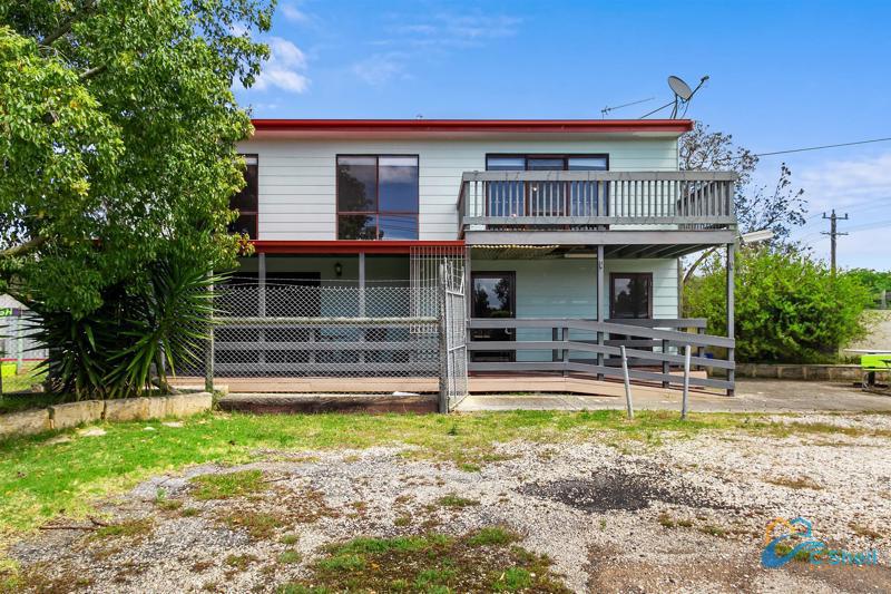 64 Sanctuary Rd, Loch Sport, VIC 3851