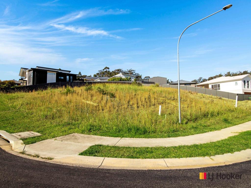 2 Reedy Pl, Malua Bay, NSW 2536