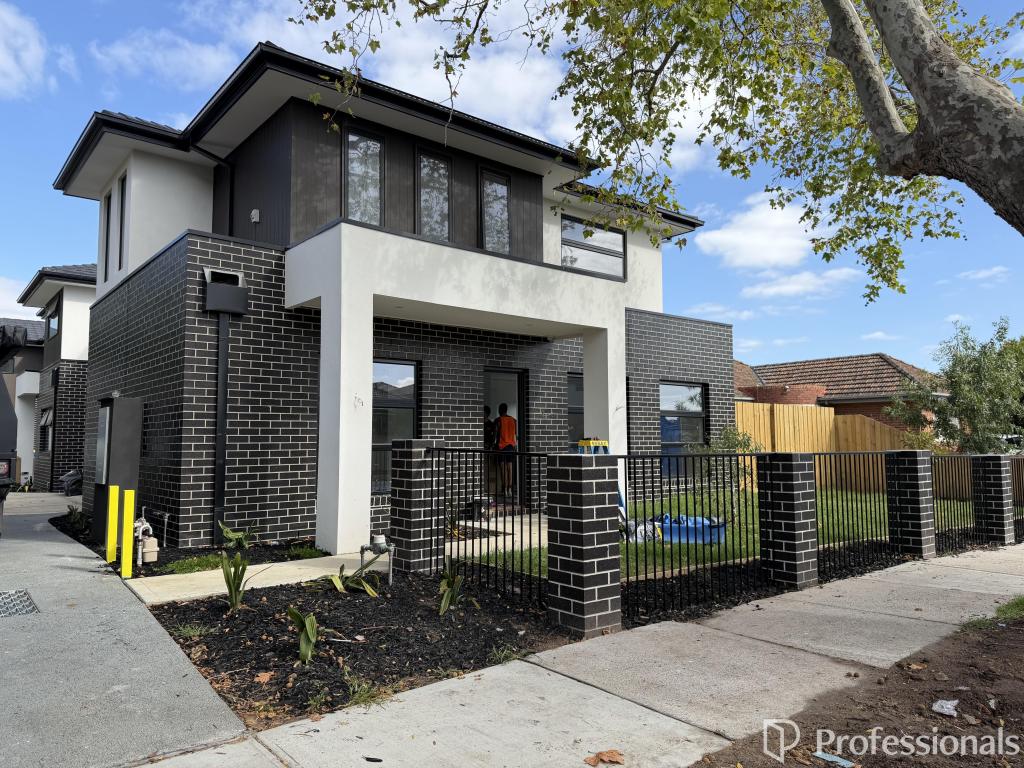 2/2 Edmond St, Springvale, VIC 3171