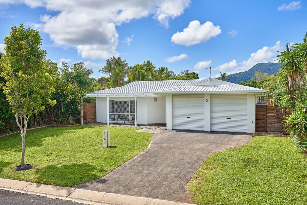 2 Redfern Pl, Mooroobool, QLD 4870