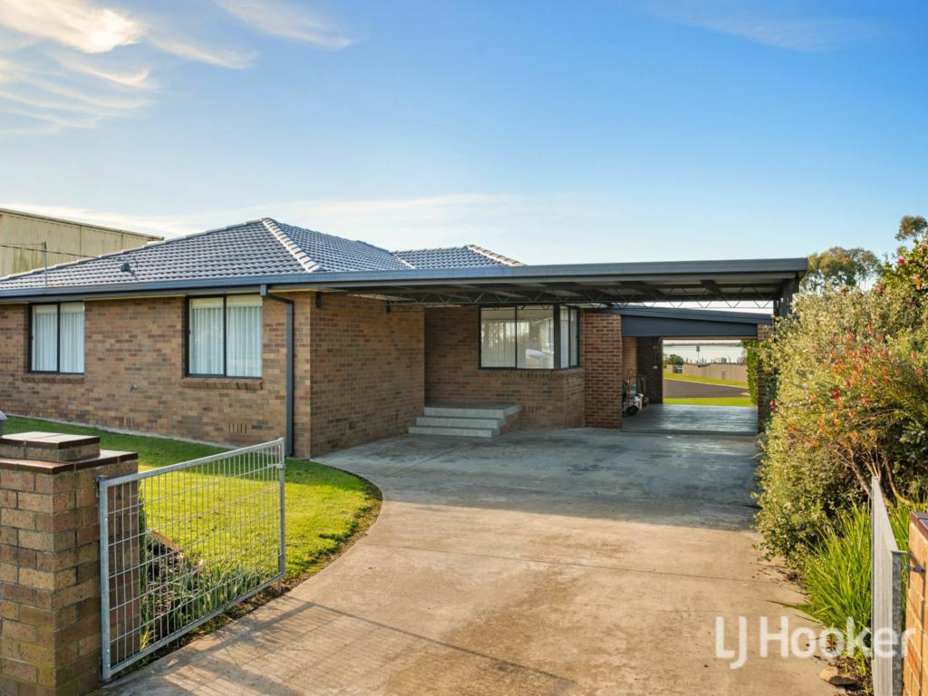 11 Bay Rd, Eagle Point, VIC 3878