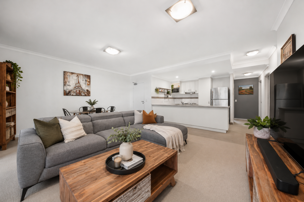 92/12 Citadel Way, Currambine, WA 6028