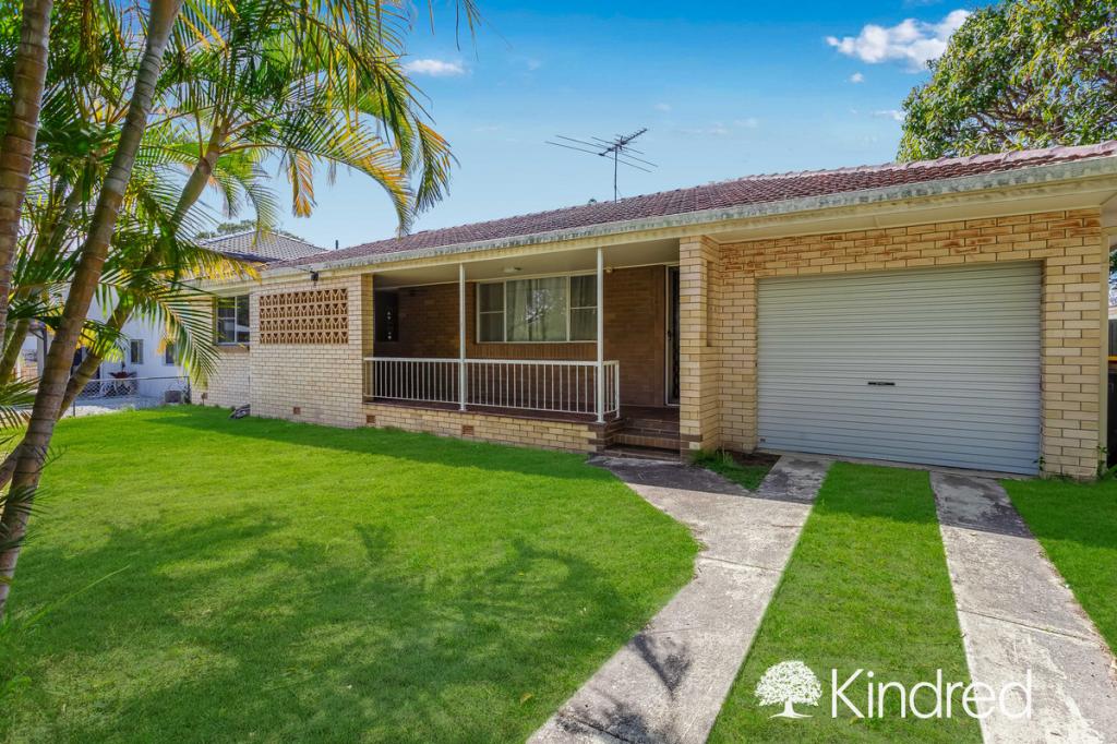 90 Dover Rd, Redcliffe, QLD 4020