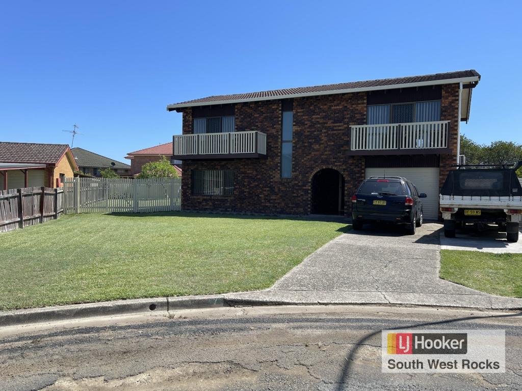 7 LIONEL HOGAN CL, SOUTH WEST ROCKS, NSW 2431