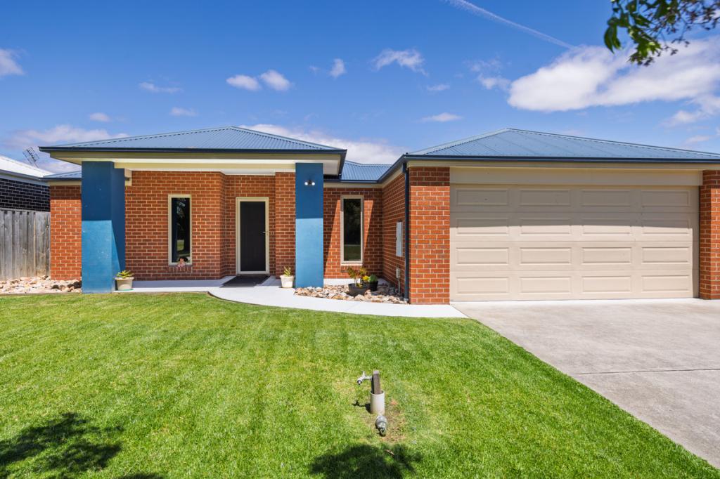 4 Peppercorn Cl, Sale, VIC 3850