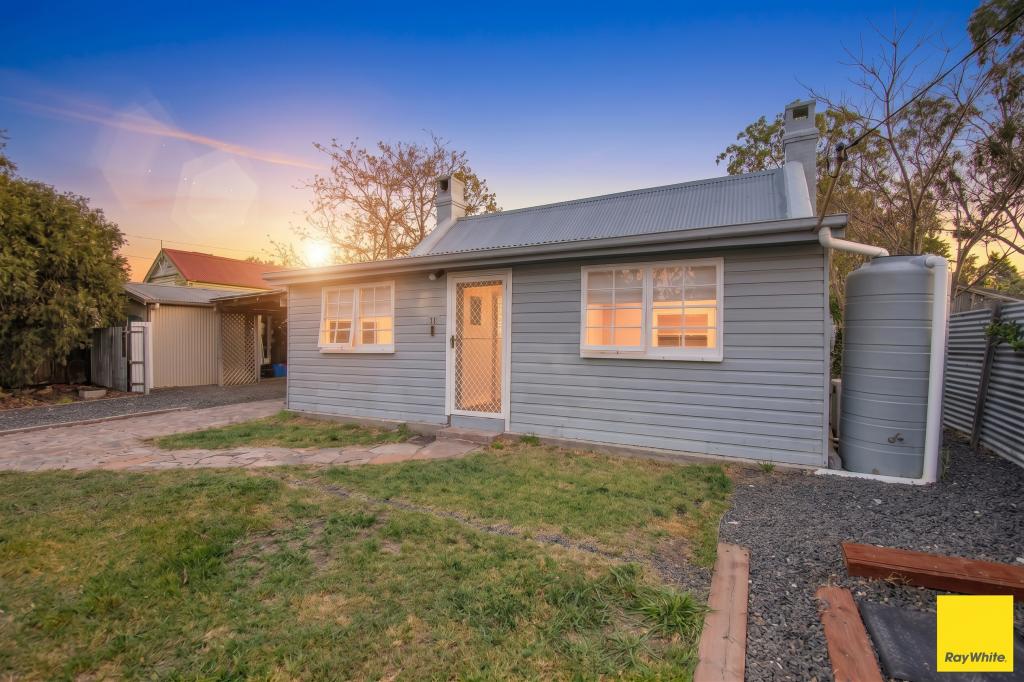 16 Queen St, Uralla, NSW 2358