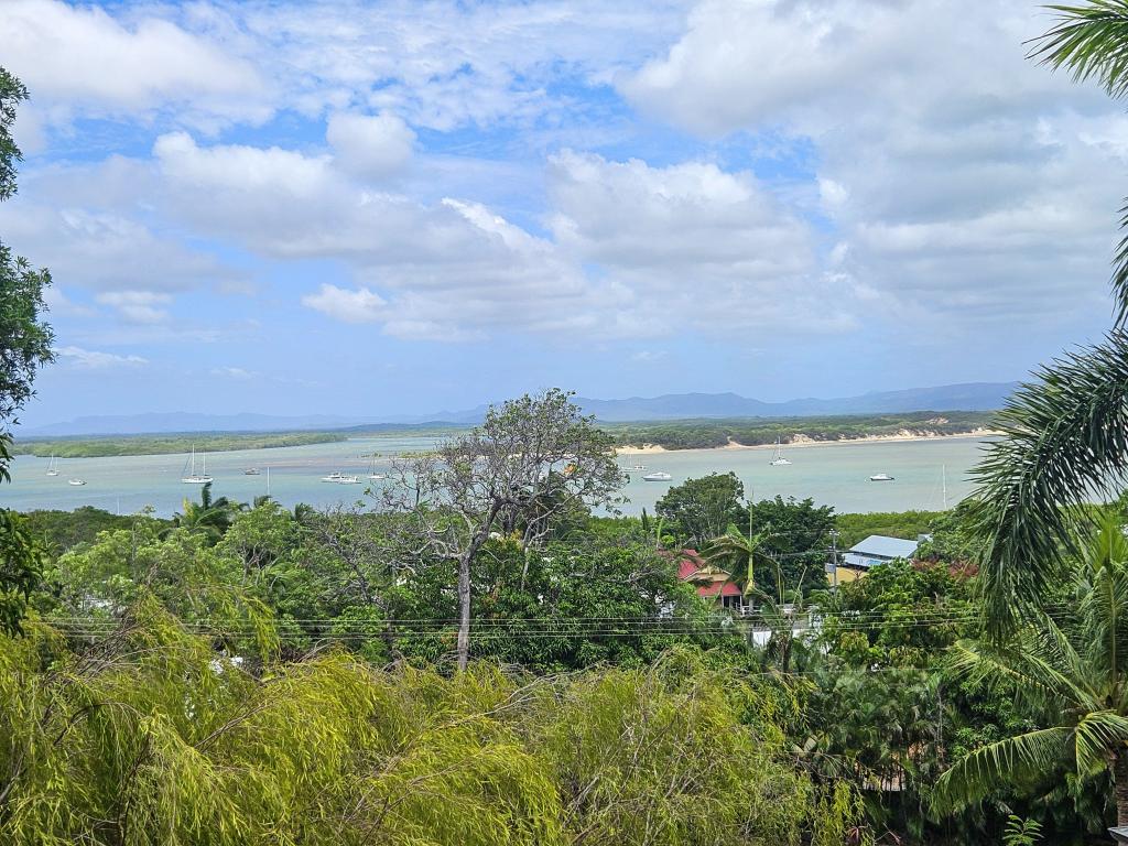 60 Helen St, Cooktown, QLD 4895