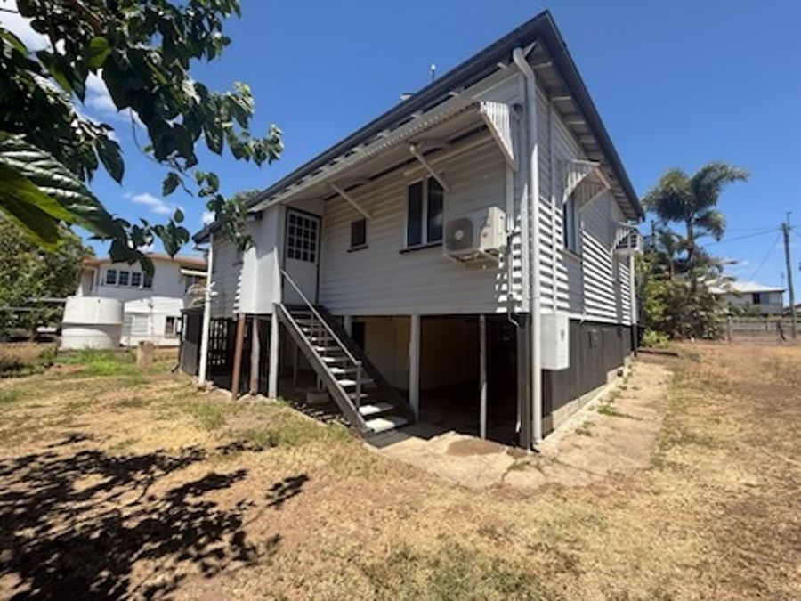 6 Carpet St, Collinsville, QLD 4804