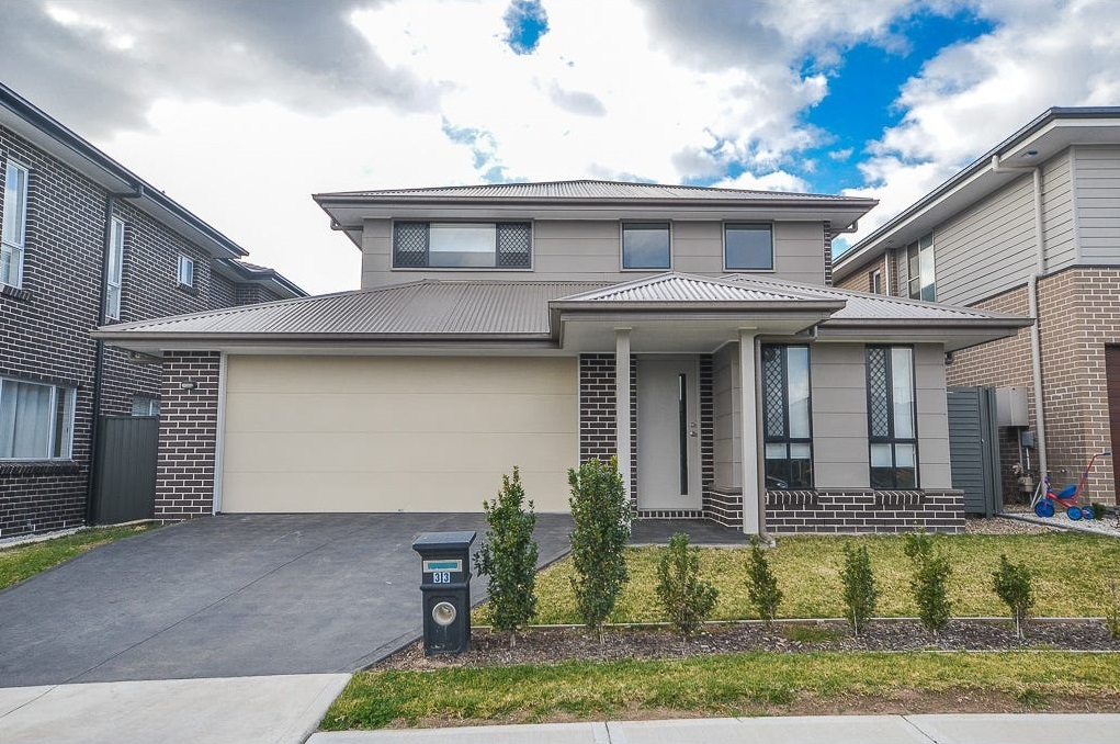 33 GERANIUM ST, MARSDEN PARK, NSW 2765