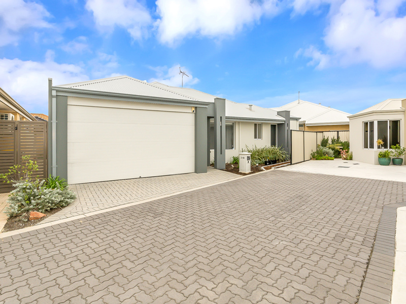 3/50 Middle Pkwy, Canning Vale, WA 6155
