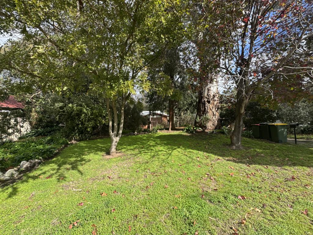 18 Hobart Cres, Banksia Park, SA 5091