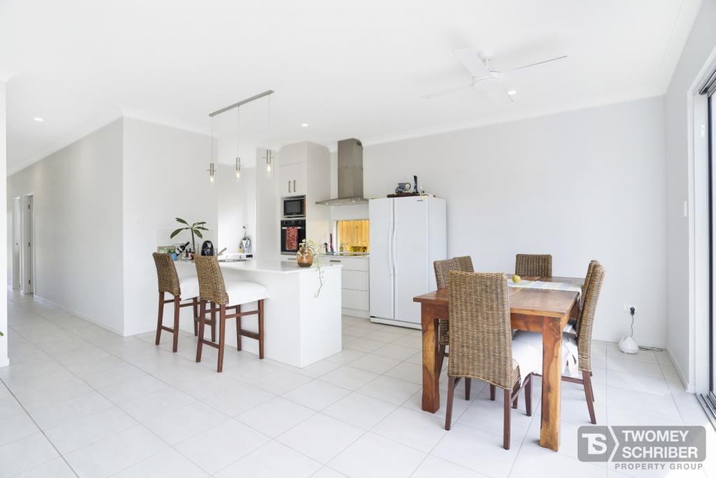 29 Lakeside Dr, Smithfield, QLD 4878
