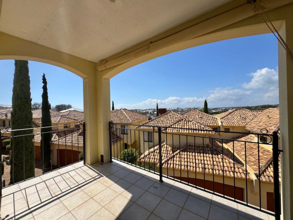 10/2 The Pass, Dawesville, WA 6210