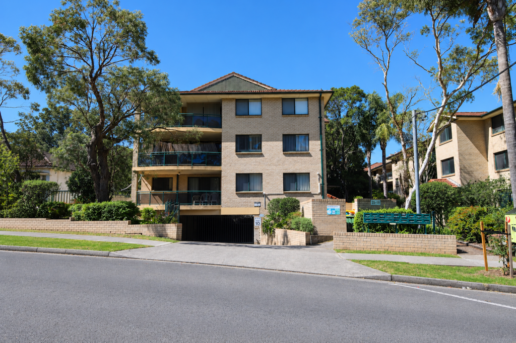 20/19-25 Sir Joseph Banks St, Bankstown, NSW 2200