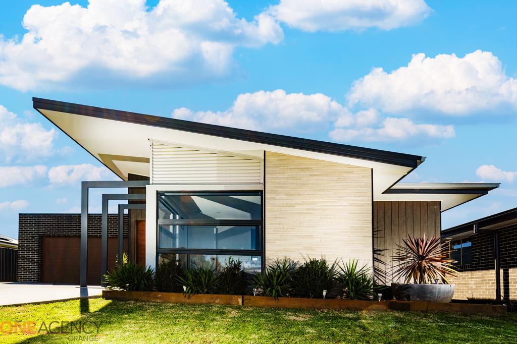 13 Balmoral Dr, Orange, NSW 2800