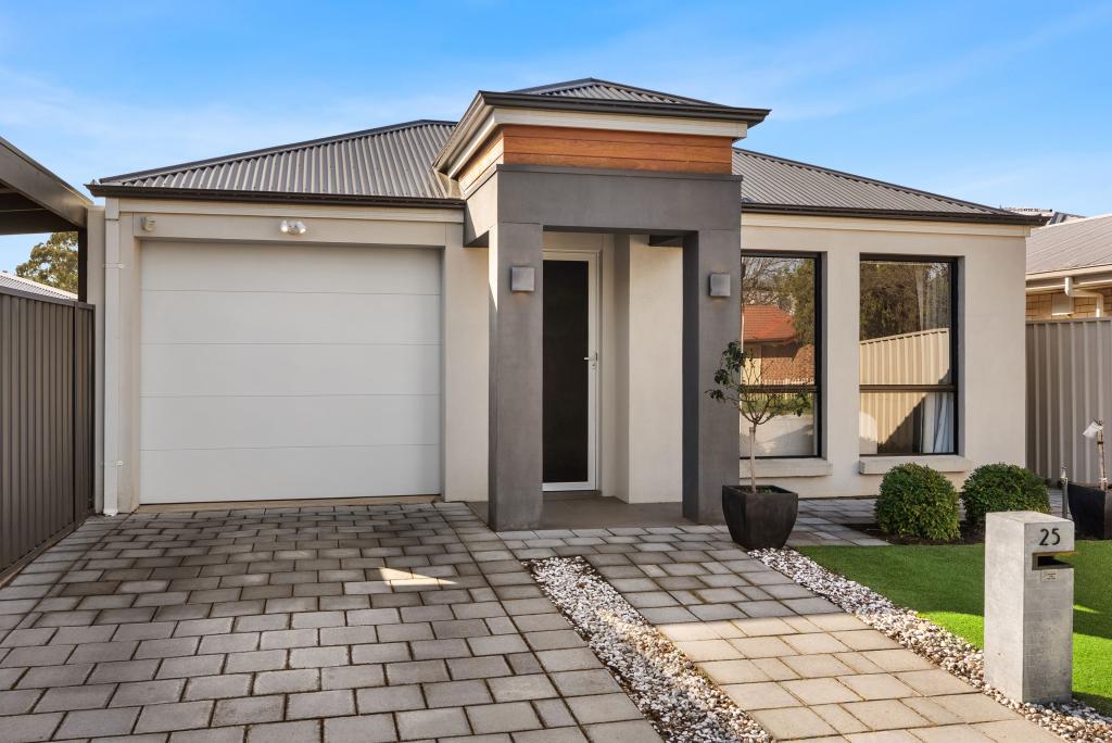 25 Edwards Ave, Park Holme, SA 5043
