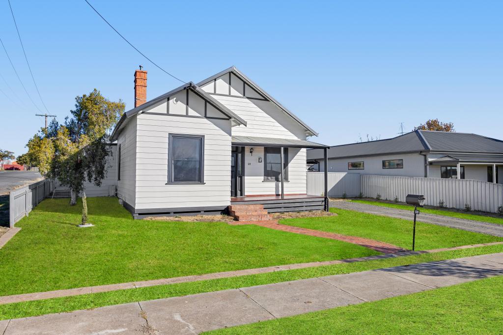 68 Wakeham St, Stawell, VIC 3380