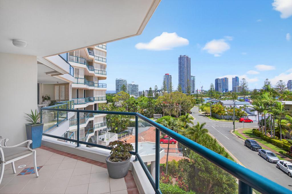 13/22 Montgomery Ave, Main Beach, QLD 4217