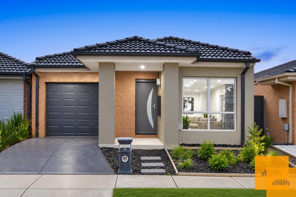 18 Lancers Dr, Harkness, VIC 3337