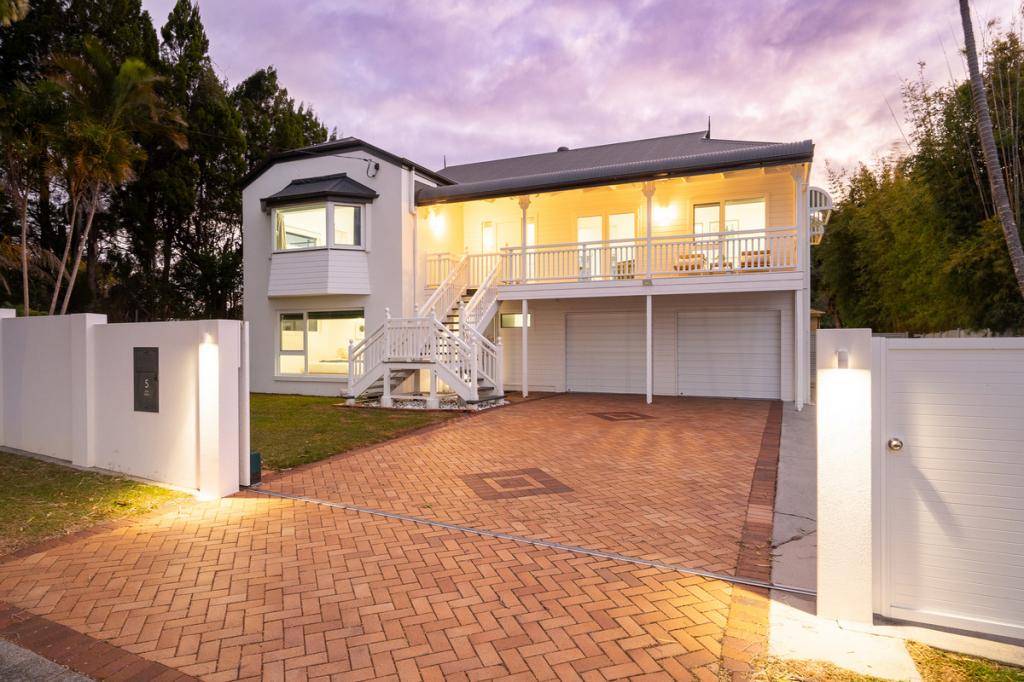 5 Kyle St, Bridgeman Downs, QLD 4035