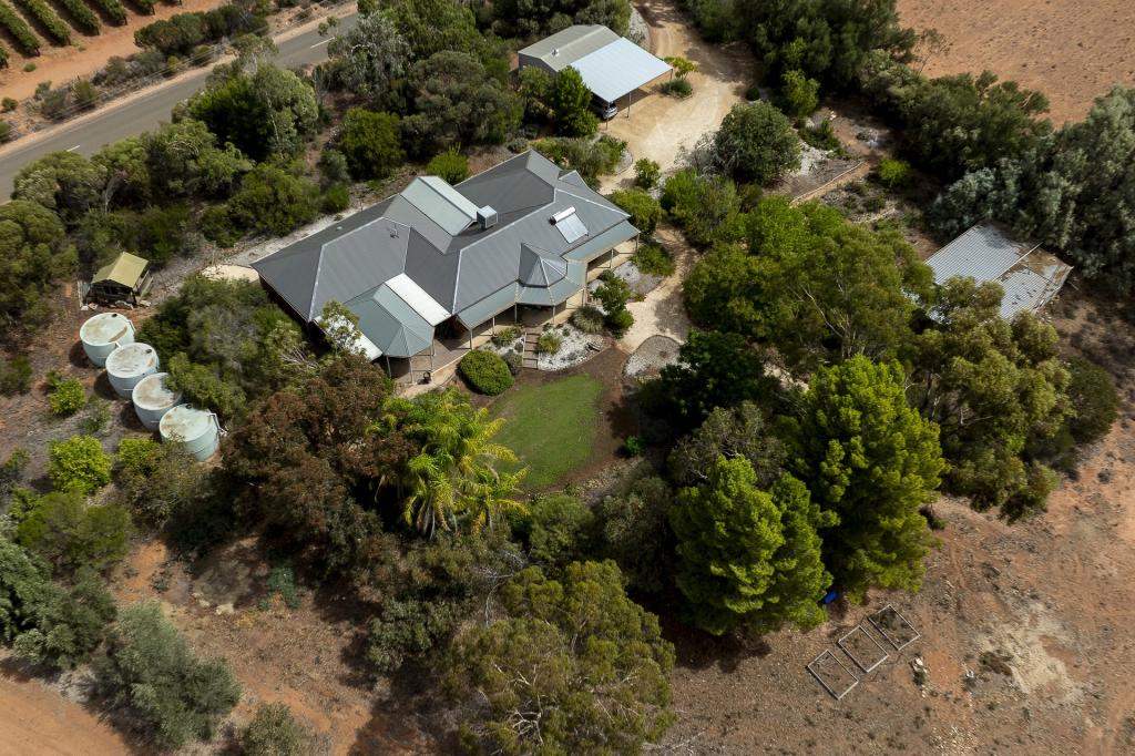 30 Hoffman Rd, Loveday, SA 5345