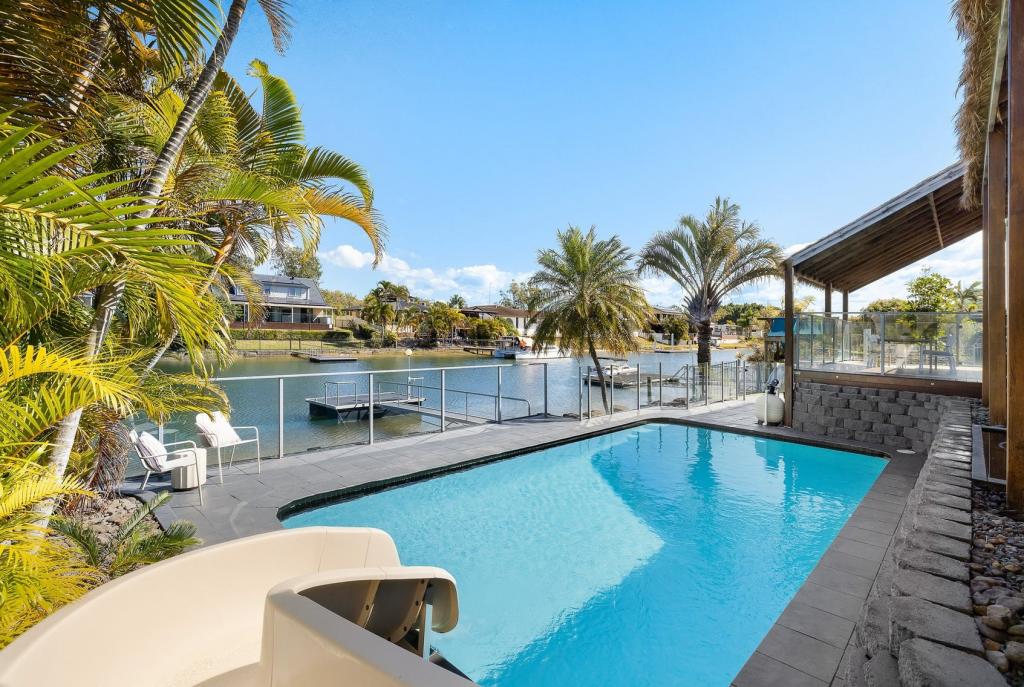 12 Namatjira Ct, Broadbeach Waters, QLD 4218