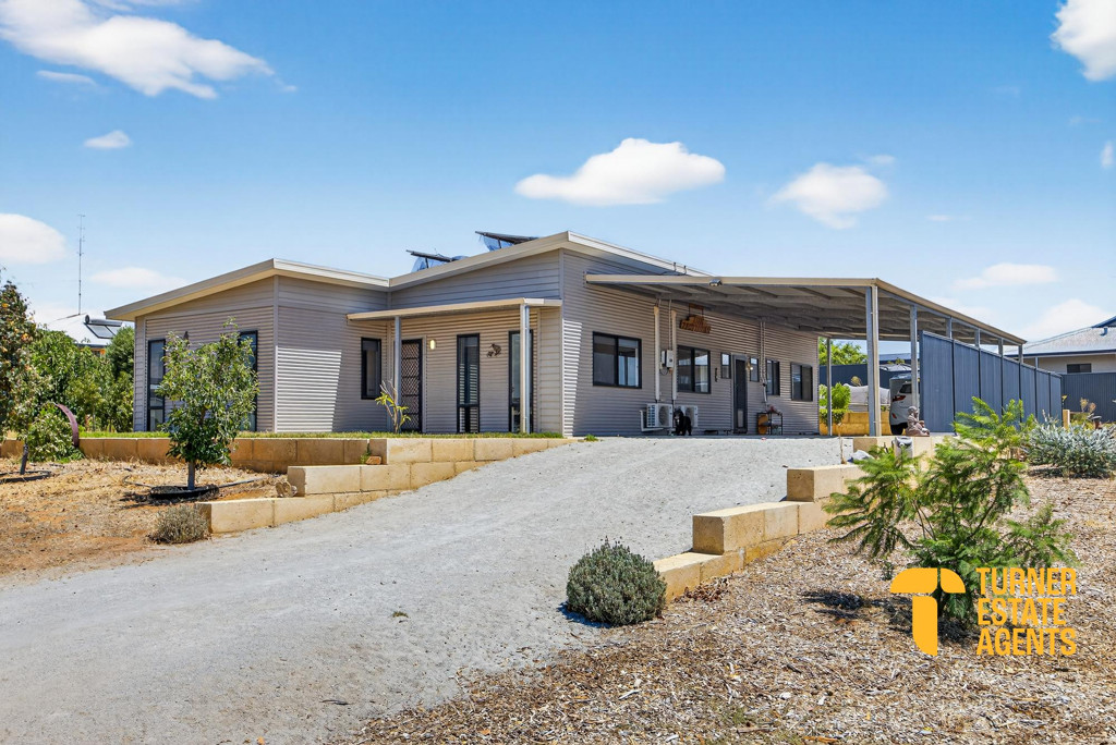 38 Langford Rd, York, WA 6302