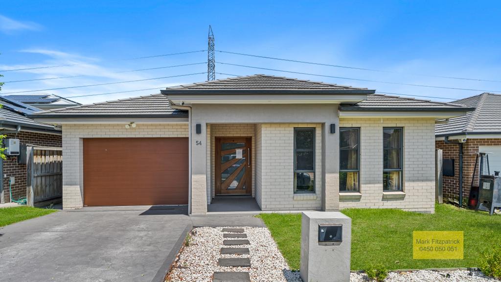 54 Cloverhill Cres, Gledswood Hills, NSW 2557