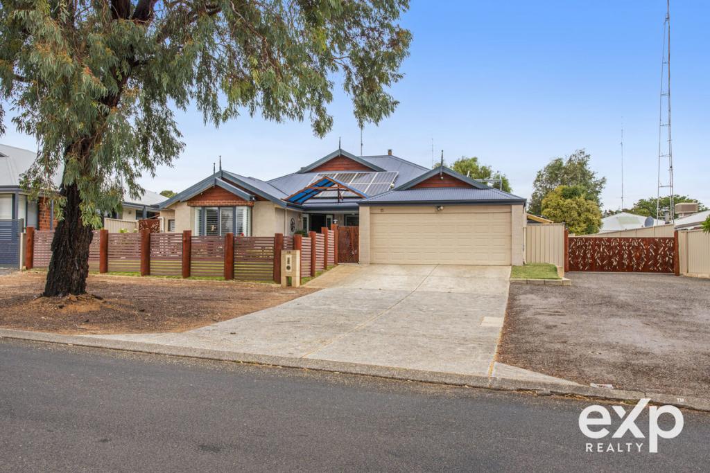 35 Mcdowell St, Waroona, WA 6215
