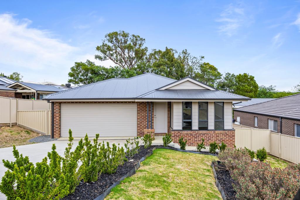 44 Kirby Ave, Canadian, VIC 3350