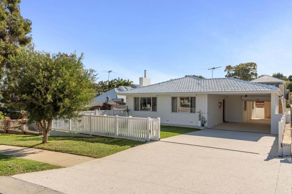 111 Marine Tce, Sorrento, WA 6020