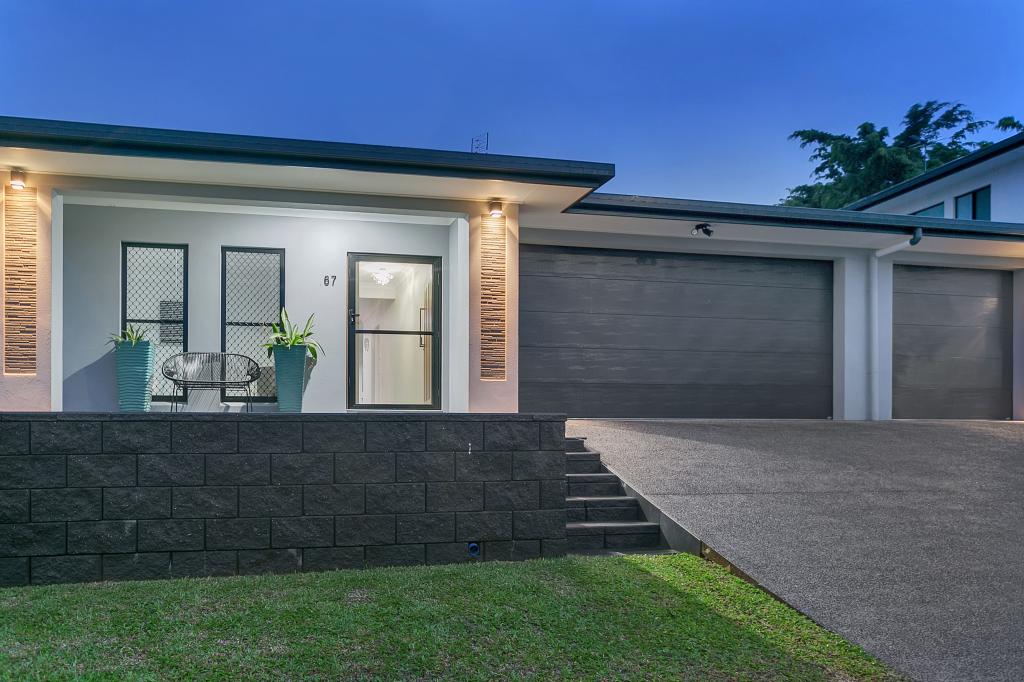 67 City View Cres, Mooroobool, QLD 4870