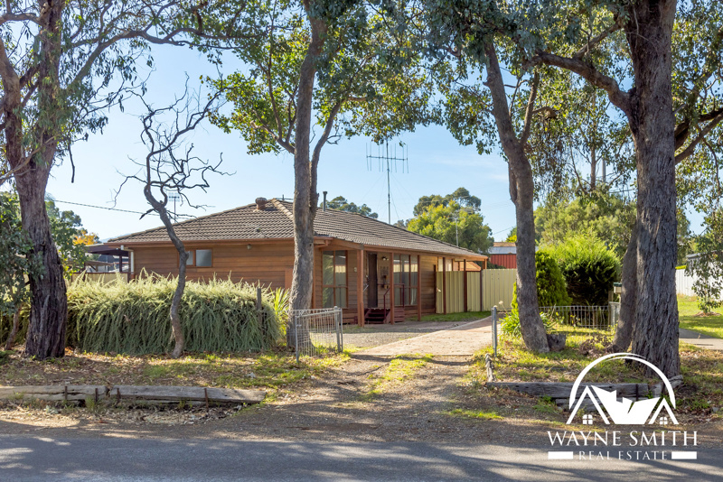 11 Mia Mia Rd, Broadford, VIC 3658