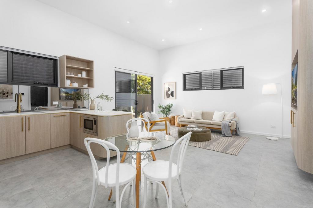 4/7 Hunter St, Heathcote, NSW 2233