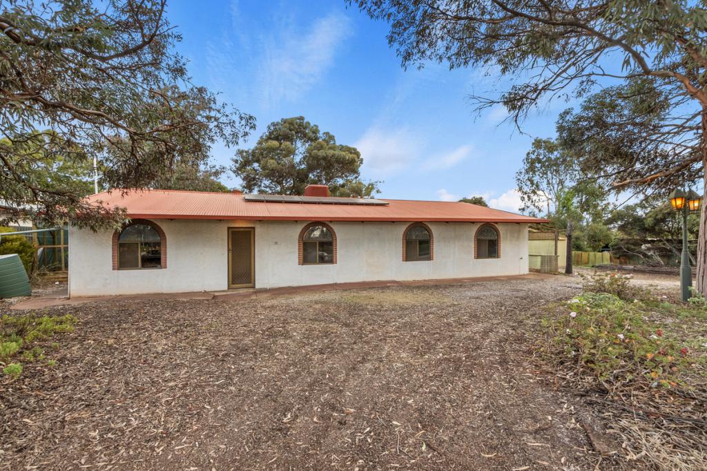 31 GARTRELL ST, ROSEWORTHY, SA 5371