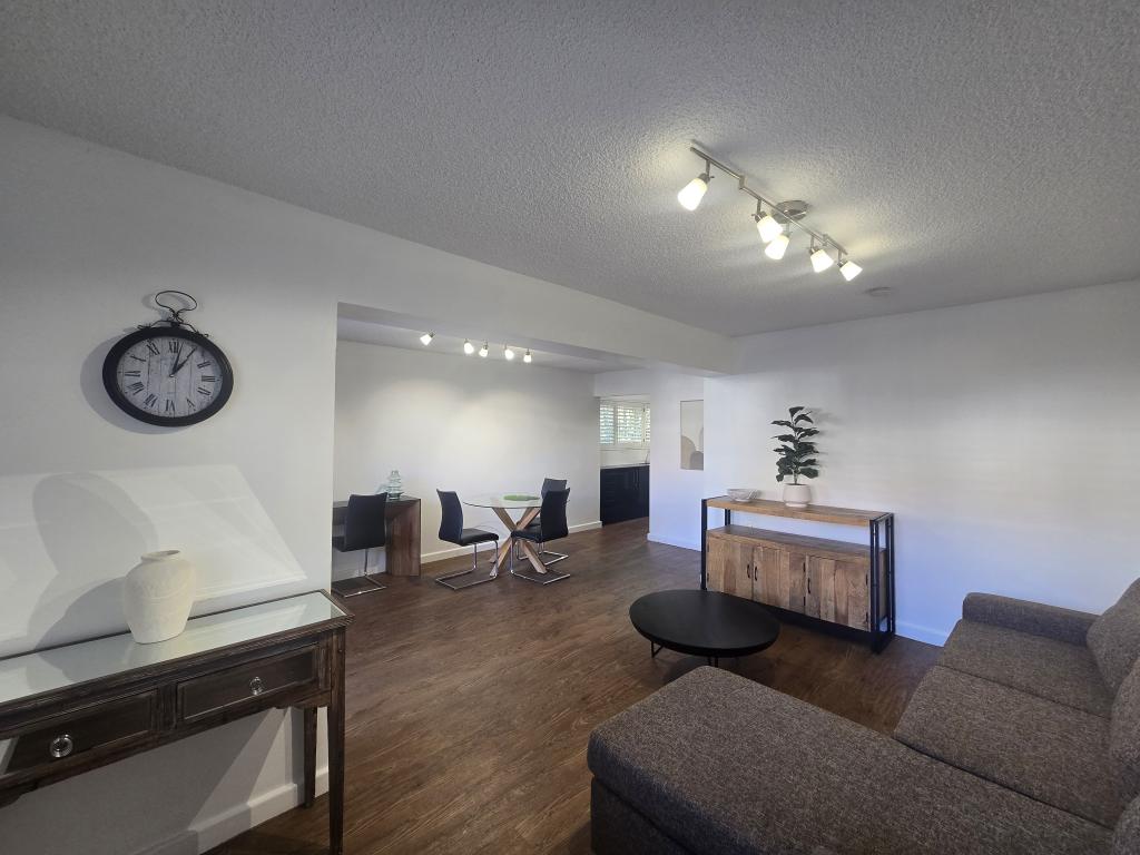 1/53 Dell Rd, St Lucia, QLD 4067