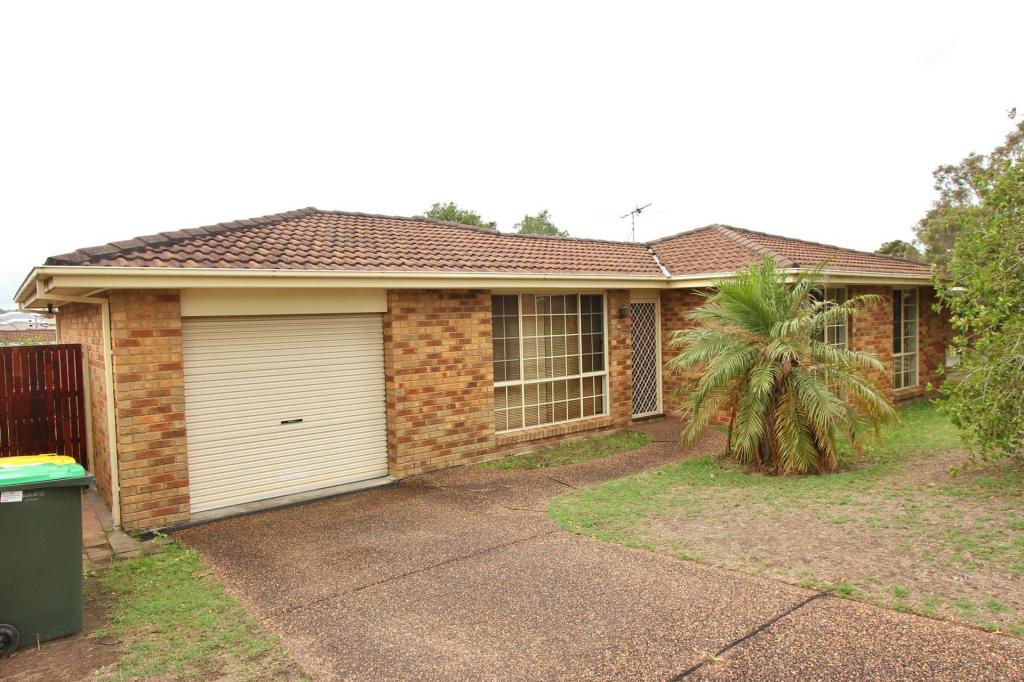 72 THOMAS COKE DR, THORNTON, NSW 2322